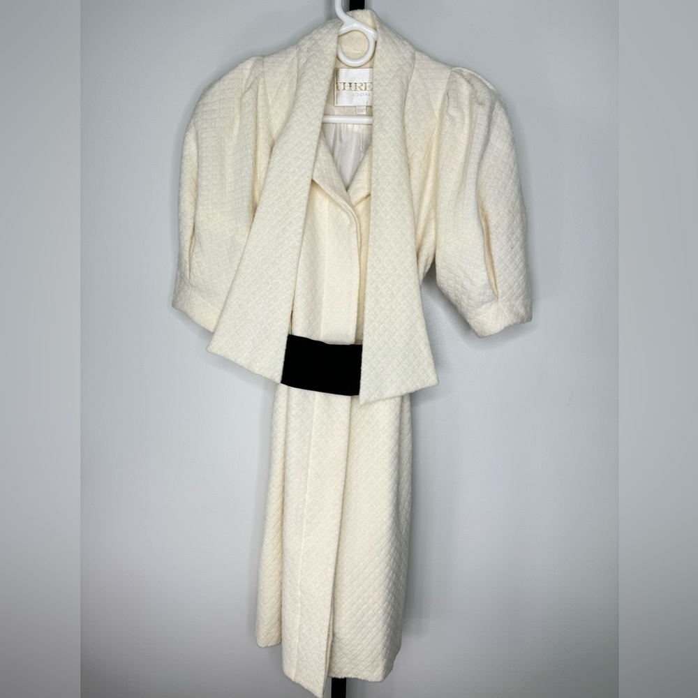 Thread Social Women's Wool Jacket - Style and Warmth Combined 🌟